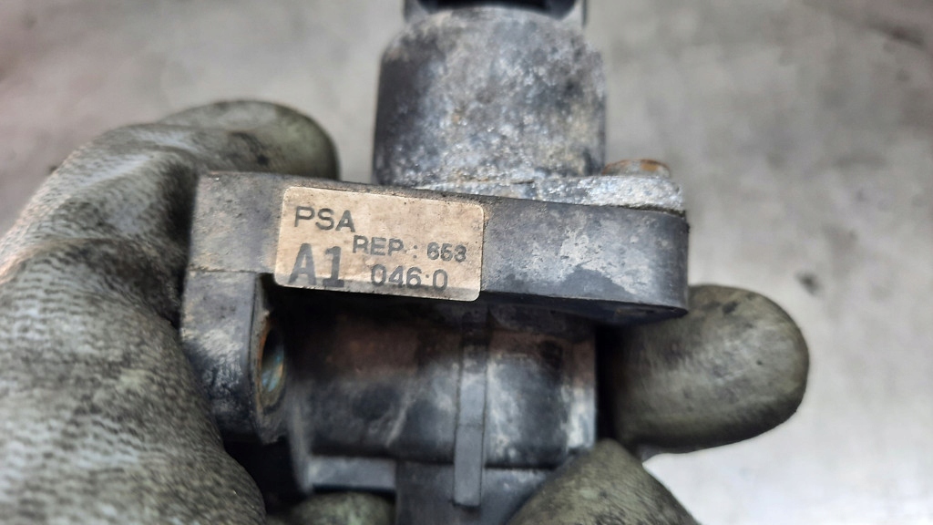 фото №5, Клапан отопителя citroen xsara picasso 1.6b 01r 61728052