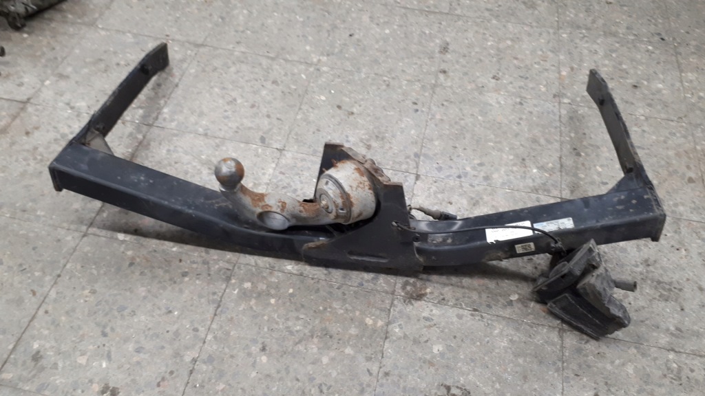 фото №10, 5n0803880g hak буксировочный vw tiguan