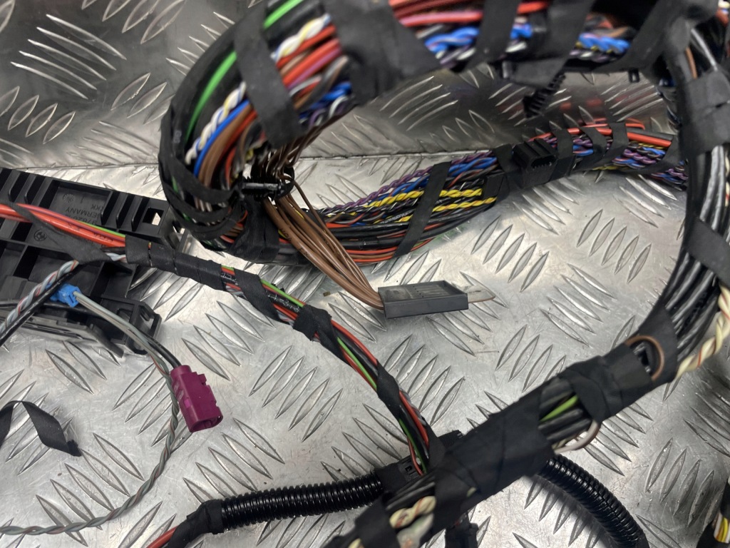 фото №10, Bmw x3 f25 джгут трубопровід озвучення harman kardon