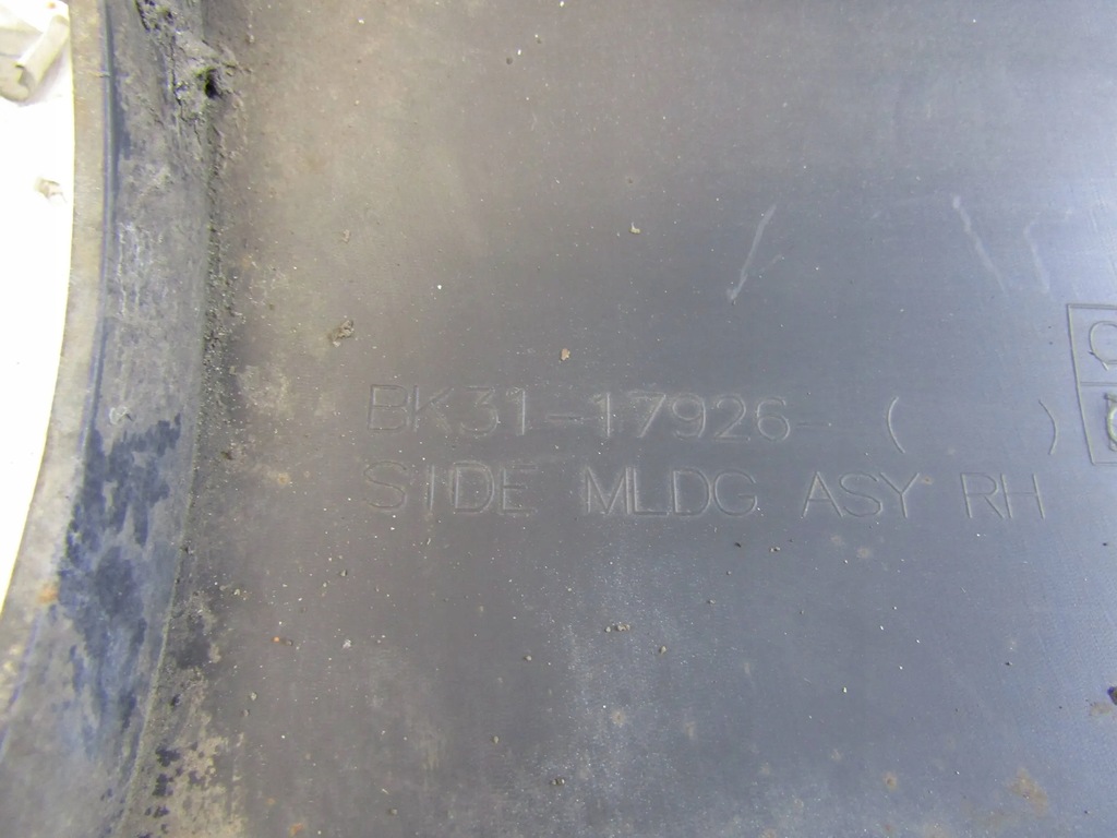 фото №8, Ford transit уголок бампера правый задняя 14r-- bk31-17926