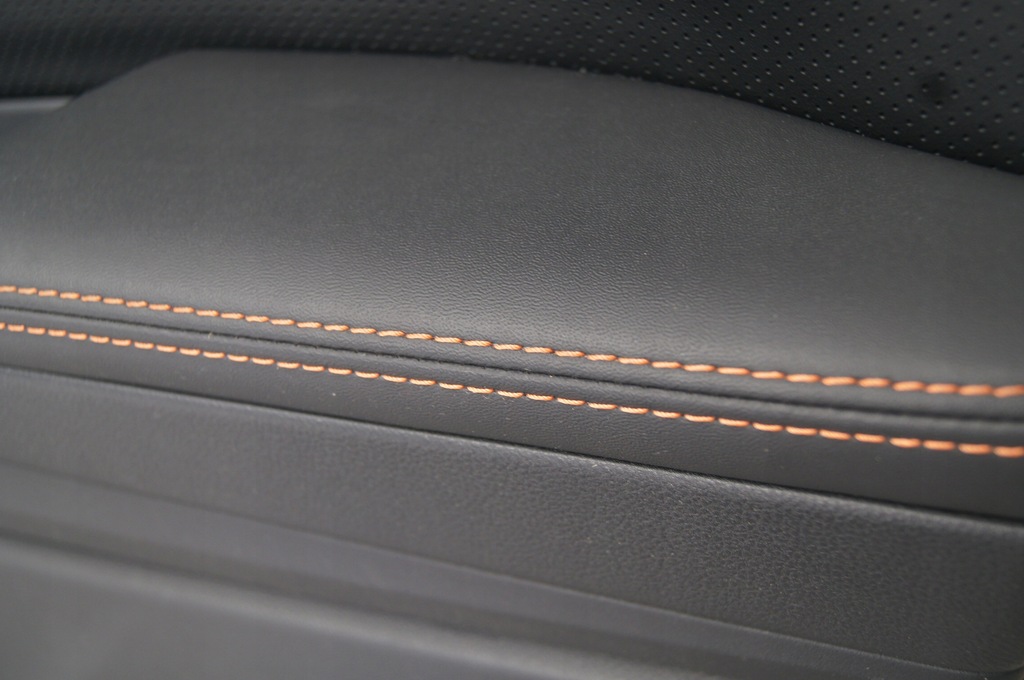 фото №12, Subaru xv ii crosstrek ii обшивка двері правий перед