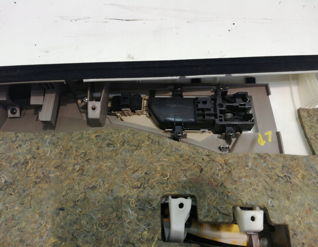 фото №6, Обшивка дверь левый передний nissan murano z50 3.5 82901ca401