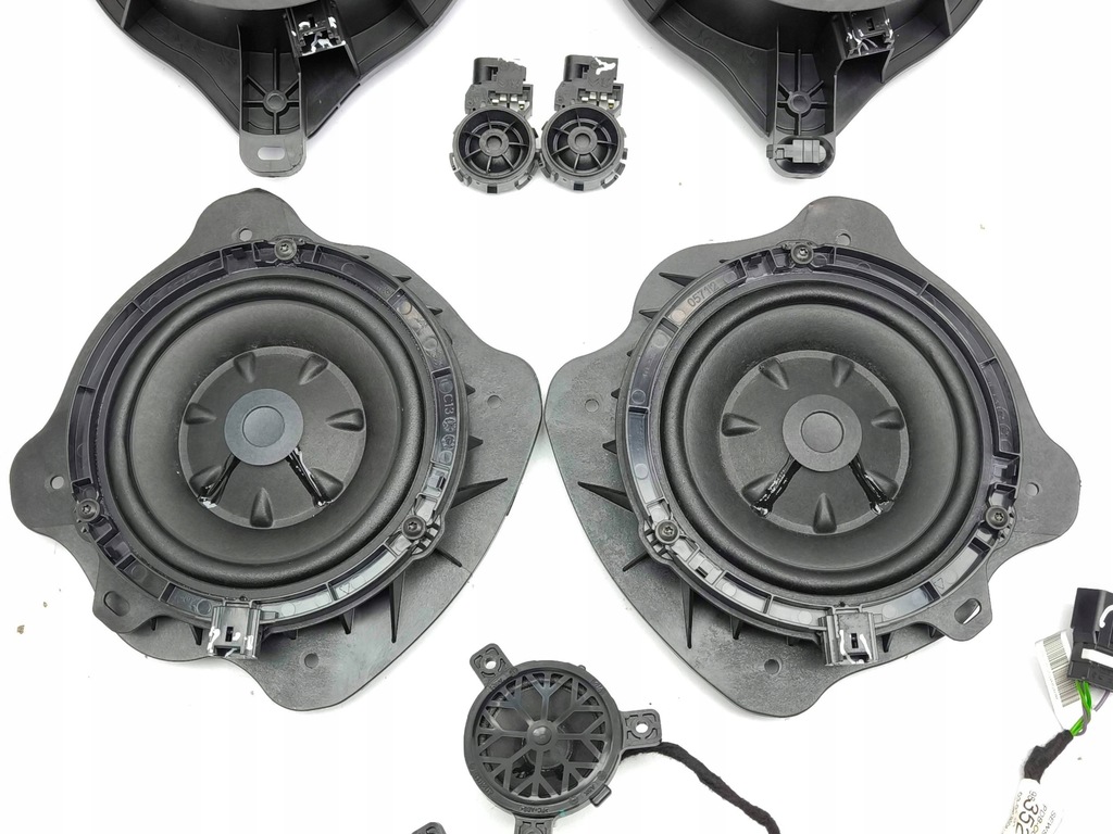 фото №12, Citroen c4 iii e-c4 2024 набір аудіо