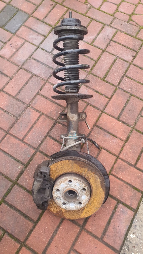 Купити Амортизаторна стійка лівий перед vw t5 1.9 tdi