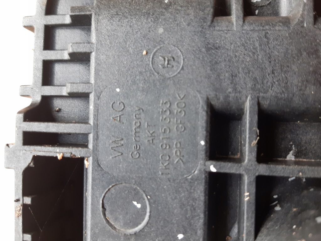 фото №3, Основа акумулятор vw golf passat