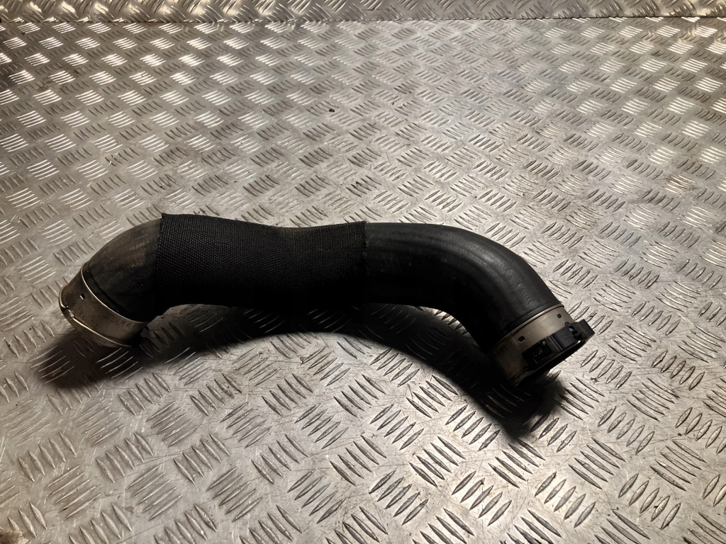 Купити Шланг труба повітря bmw x1 f48 2015- 2.0 d