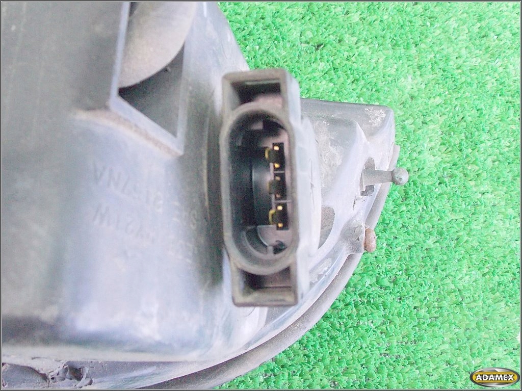 фото №11, Chrysler cirrus 2.5 v6 1997r - лампа левая перед