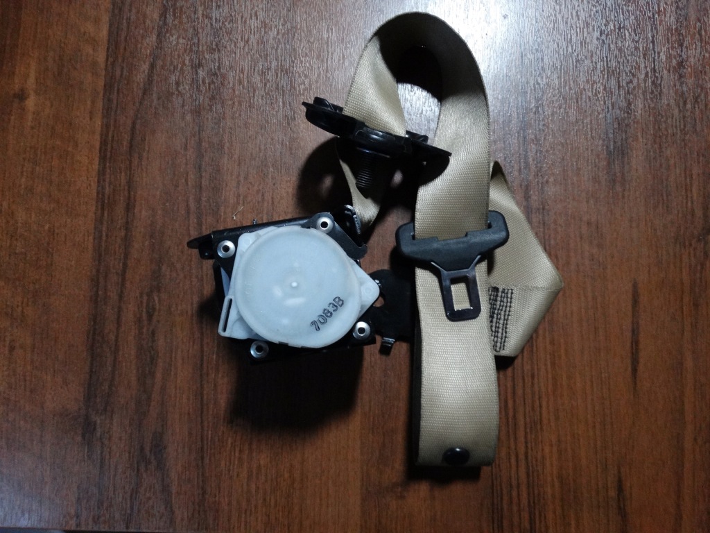 Купить Ремень безопасности перед правый  bmw e70 e71 бежевый 1