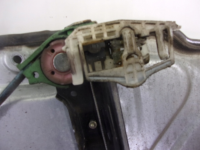 фото №6, Stilo 3дверной подъемник стекло перед правый elektr