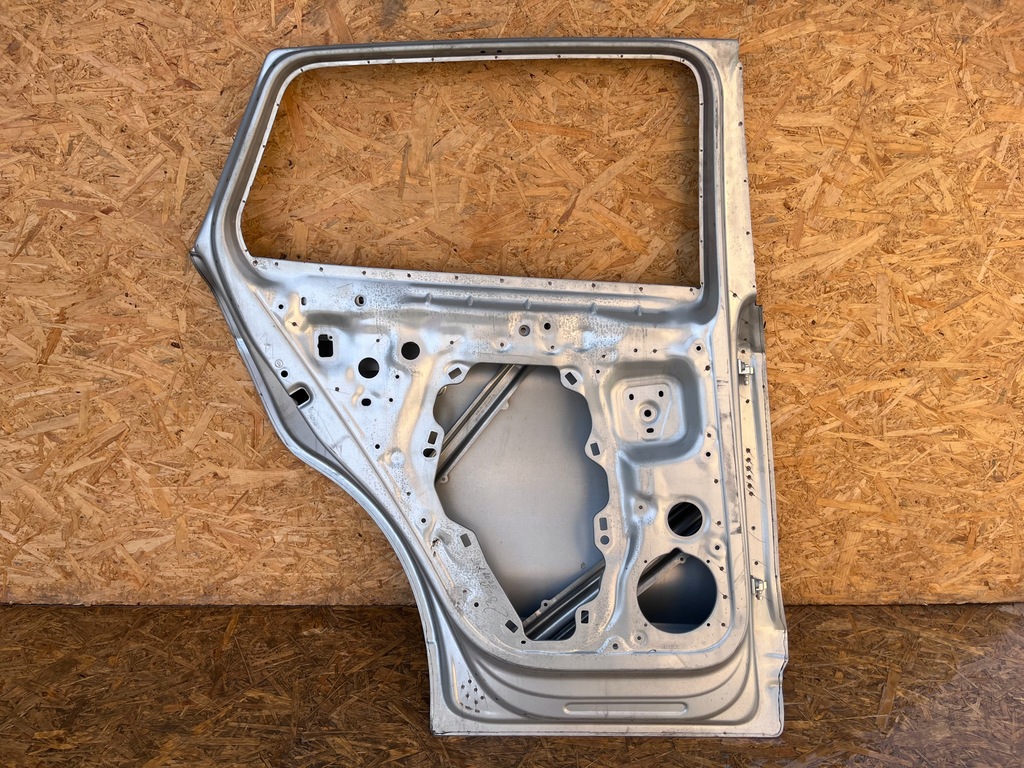 фото №11, Дверь левая задние задняя skoda enyaq 5la 21-