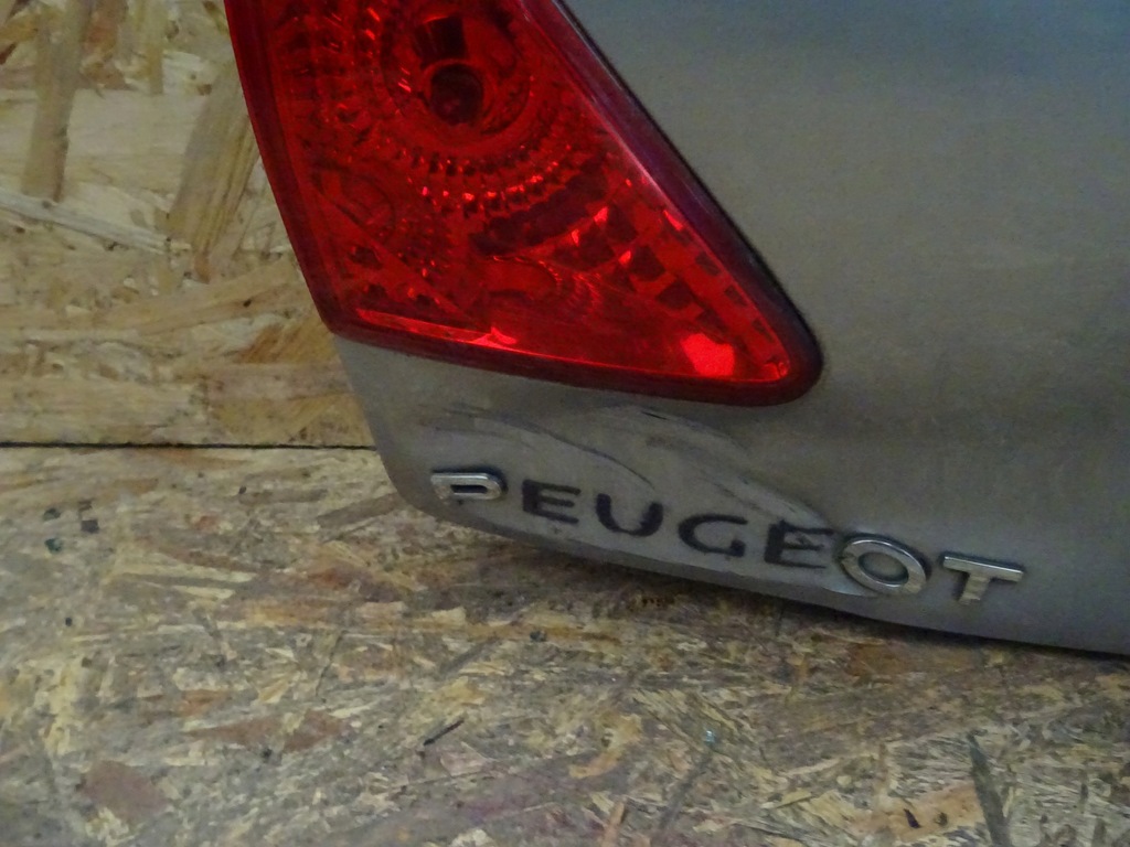 фото №4, Peugeot 3008 крышка багажника задняя
