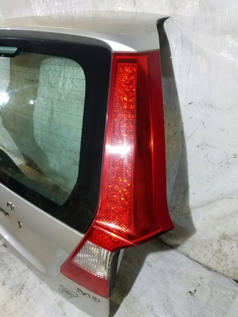 фото №6, Крышка багажника багажника задняя volvo v70 iii kod 426-26