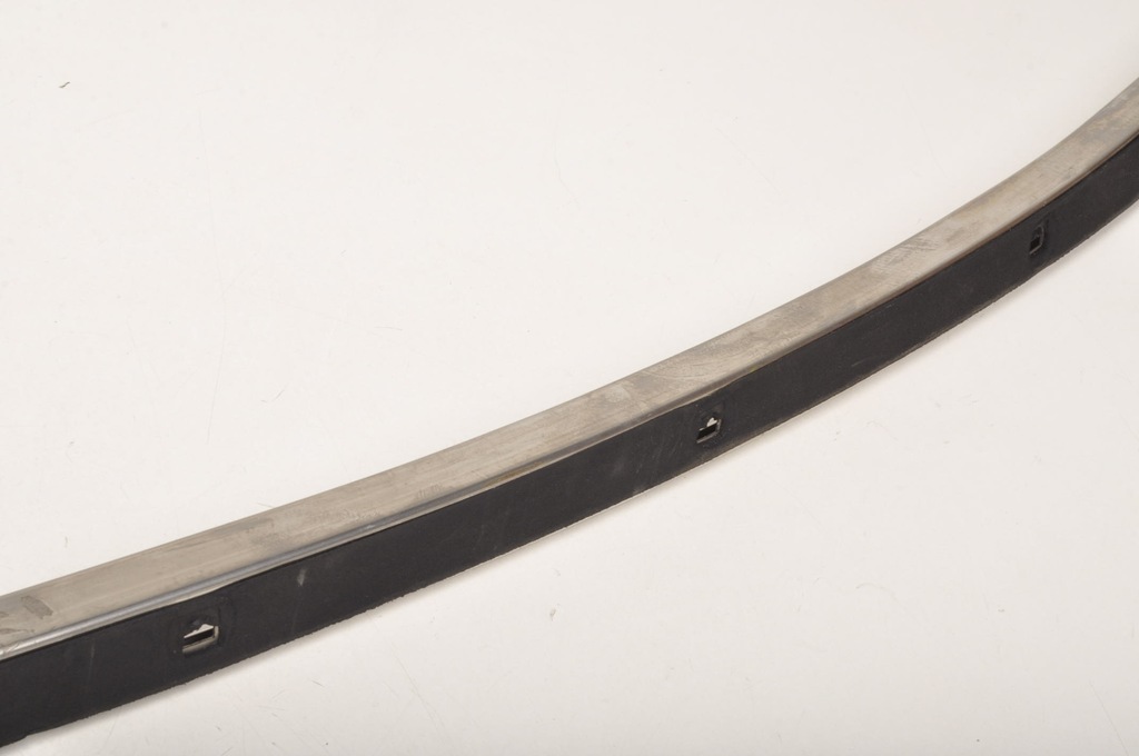 фото №6, Aston martin db9 молдинг дах дахова права