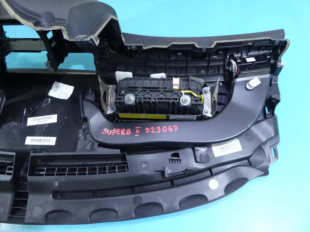 фото №10, Приборная панель приборная skoda superb ii lift 15r оригинал подушка безопасности пассажира