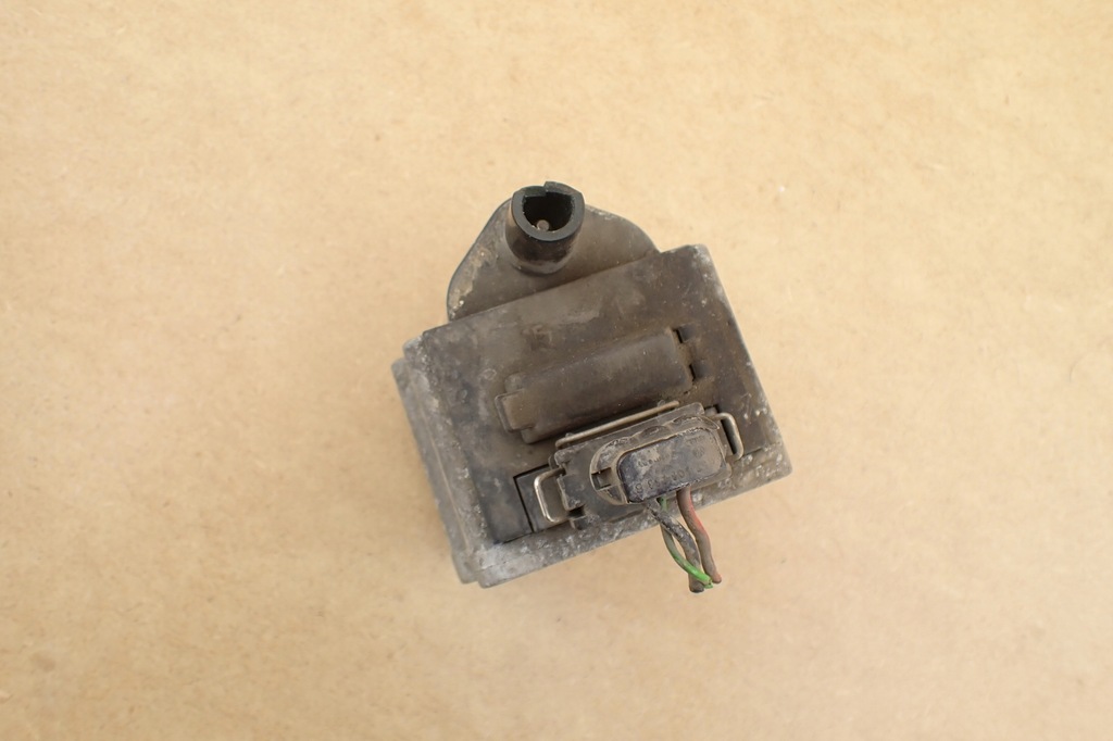 фото №8, Vw polo iii 6n 1.0 катушка зажигания vw 867905104a