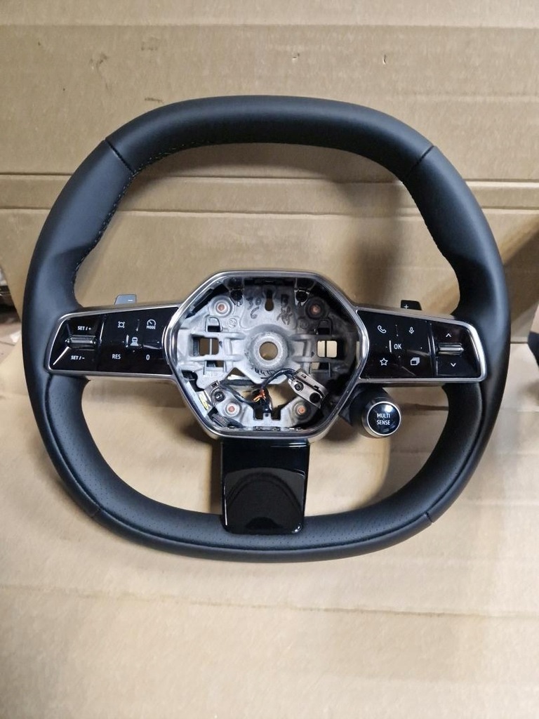 фото №1, Воздуховод кожа e-tech renault megane iv