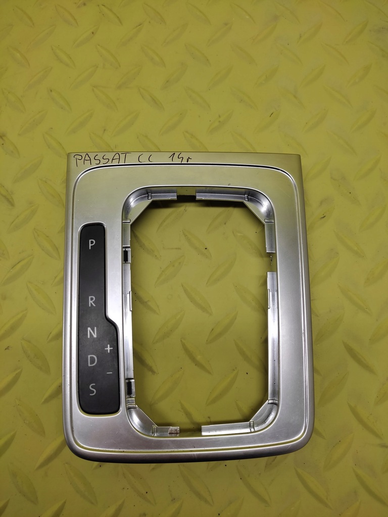 фото №1, Vw passat cc захист пластикова рамка dekor 3ab713203e