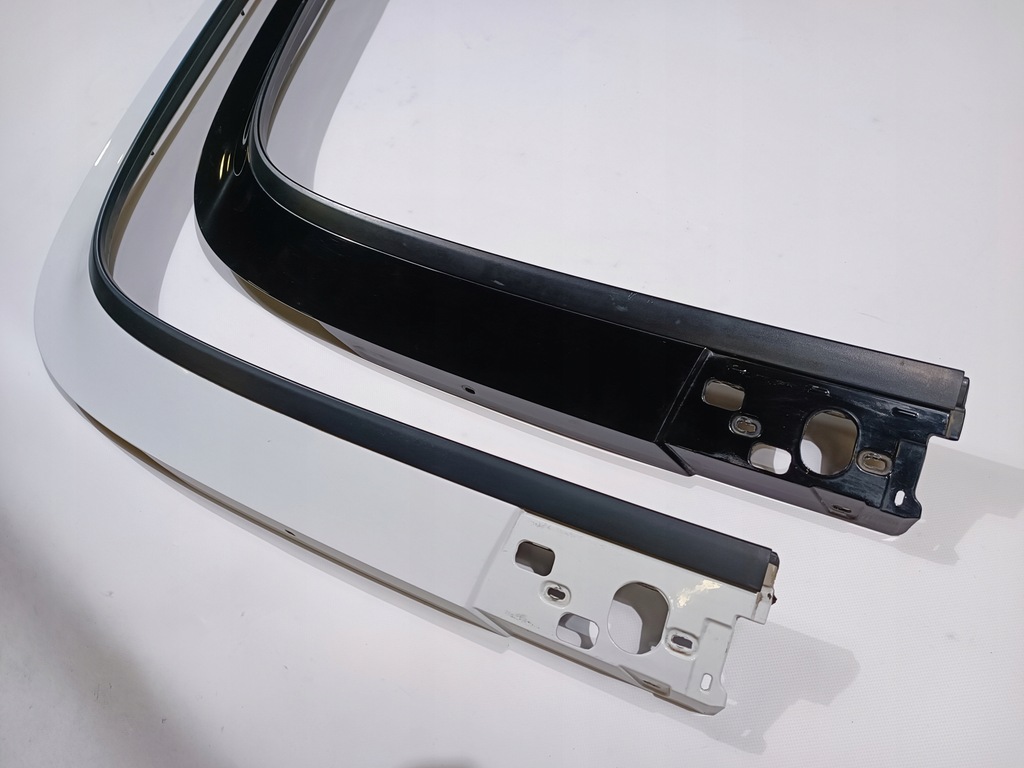 фото №9, Молдинг кузовная крыша левая chevrolet camaro cabrio 2009-2015