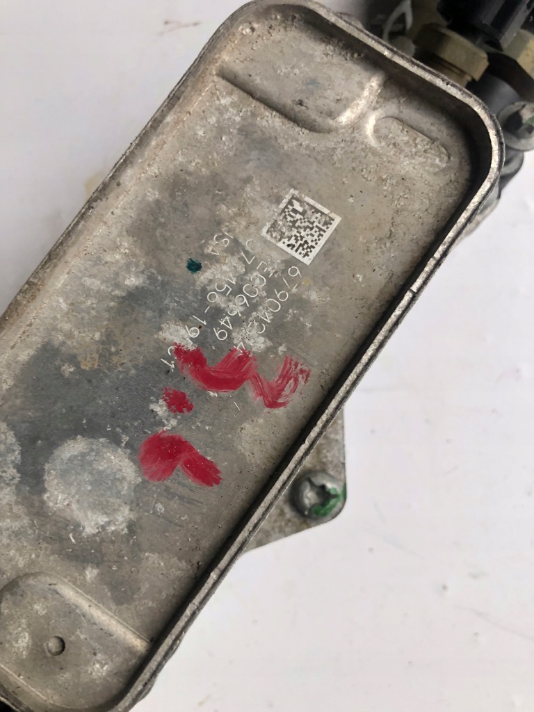 Dodge chrysler jeep радиатор масла фильтр 3.6 16r с Разборки