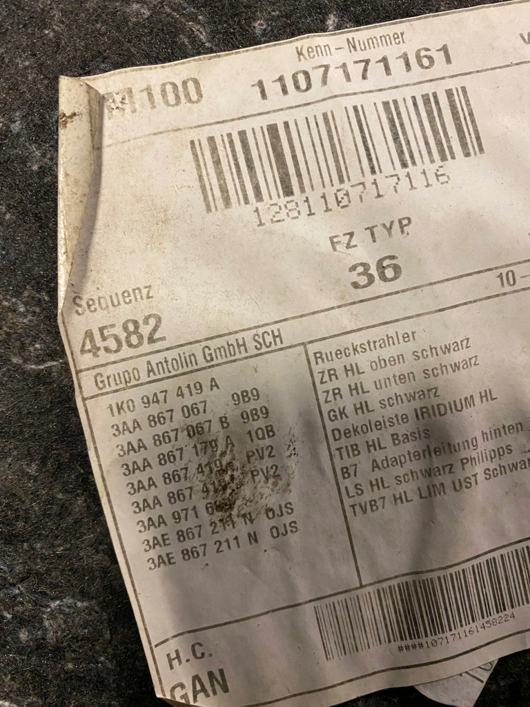 фото №6, Vw passat b7 sedan обшивка задняя 3ae867211 3ae867212