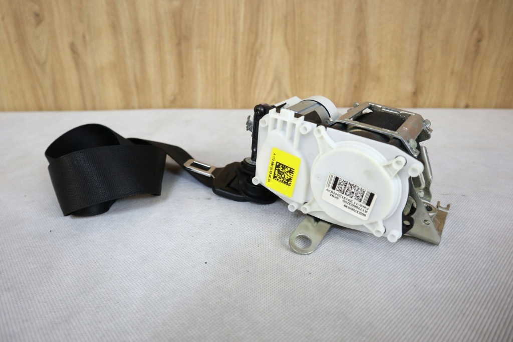 фото №1, Mercedes slk r172 pas безпеки натягувач правий a1728603285