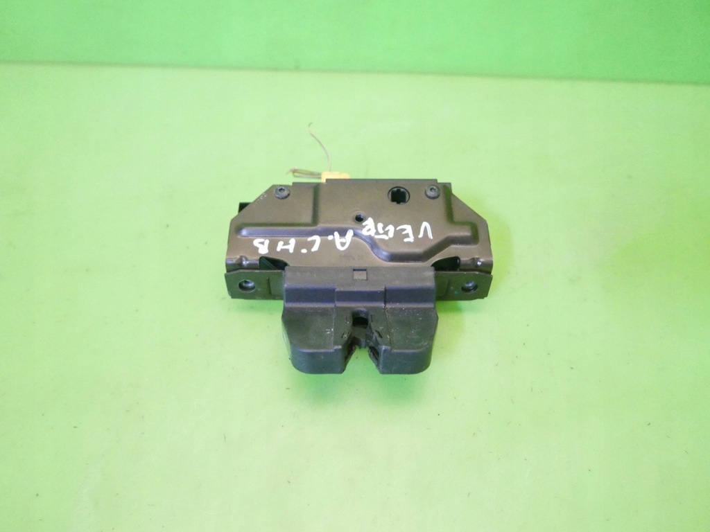 фото №8, Замок крышки задняя багажника 13178192 opel vectra c gts hb 02-05