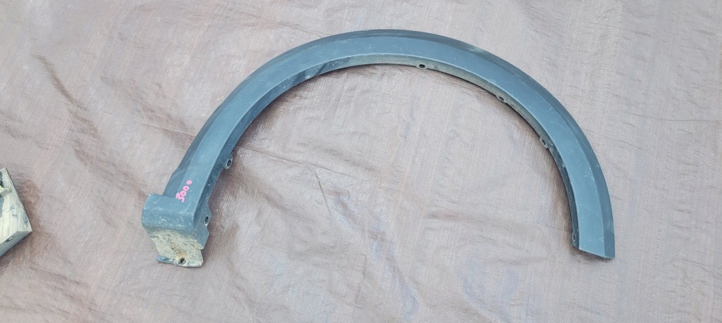 фото №1, Молдинг крила перед права dacia sandero iii // 3000