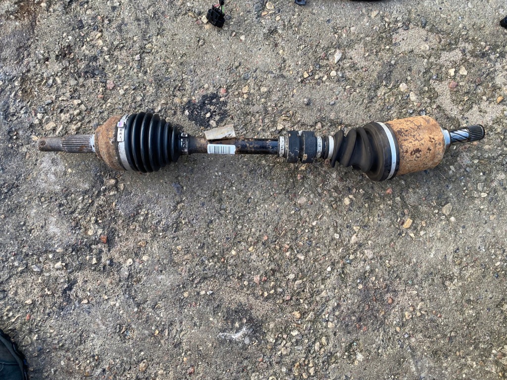 фото №1, Nissan qashqai i 1.5dci привідний вал ліва 39101jd52b