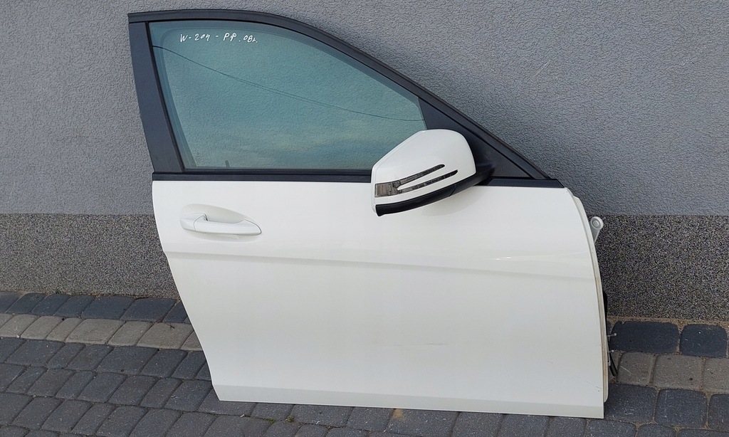 фото №6, Дверь перед правое mercedes w204 c650