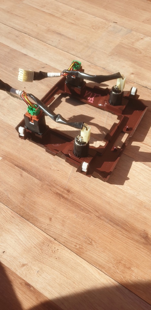 фото №8, Suzuki grand vitara ii кнопка сиденье комплект