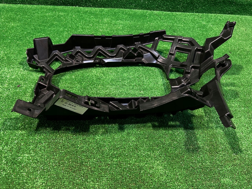 фото №9, Vw t-roc 2ga кронштейн направляющая бампера правый перед 2ga807724c