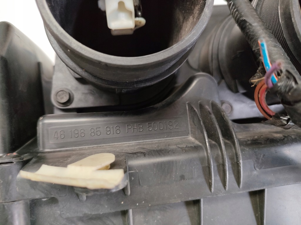 фото №3, Корпус фільтра повітря range rover sport