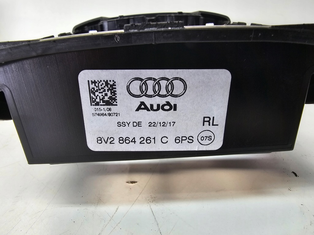 фото №8, Рамка тунель середнього audi a3 8v 8v2864261c uk