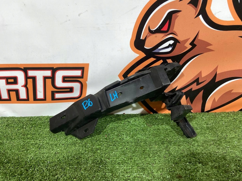 фото №8, Направляющая левый задняя jaguar f-pace hk83-17a882-ad