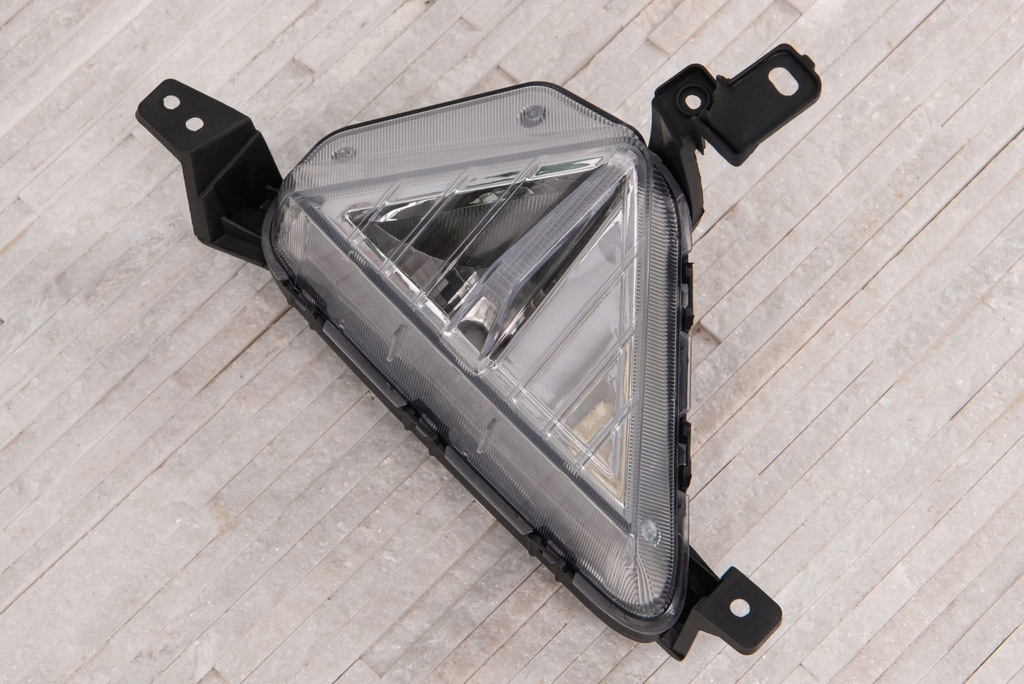 фото №7, Hyundai elantra vi ad лампа противотуманная передняя правая 92302f2500