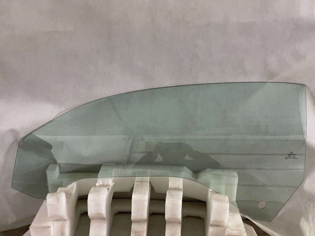 фото №1, Chevrolet camaro cabrio стекло боковая левая 2009-2015