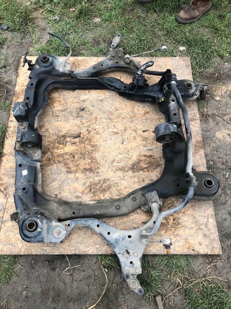 фото №1, Подрамник рычаги тяга tucson 2.0 crdi sportage