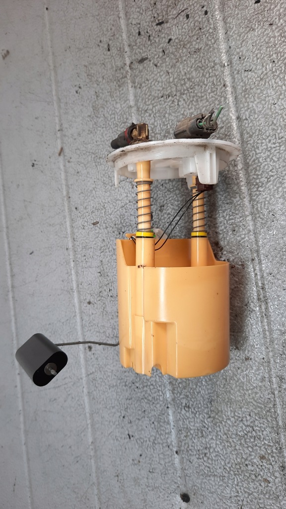 фото №1, Насос топлива renault modus 07r 1.5dci 8200588625