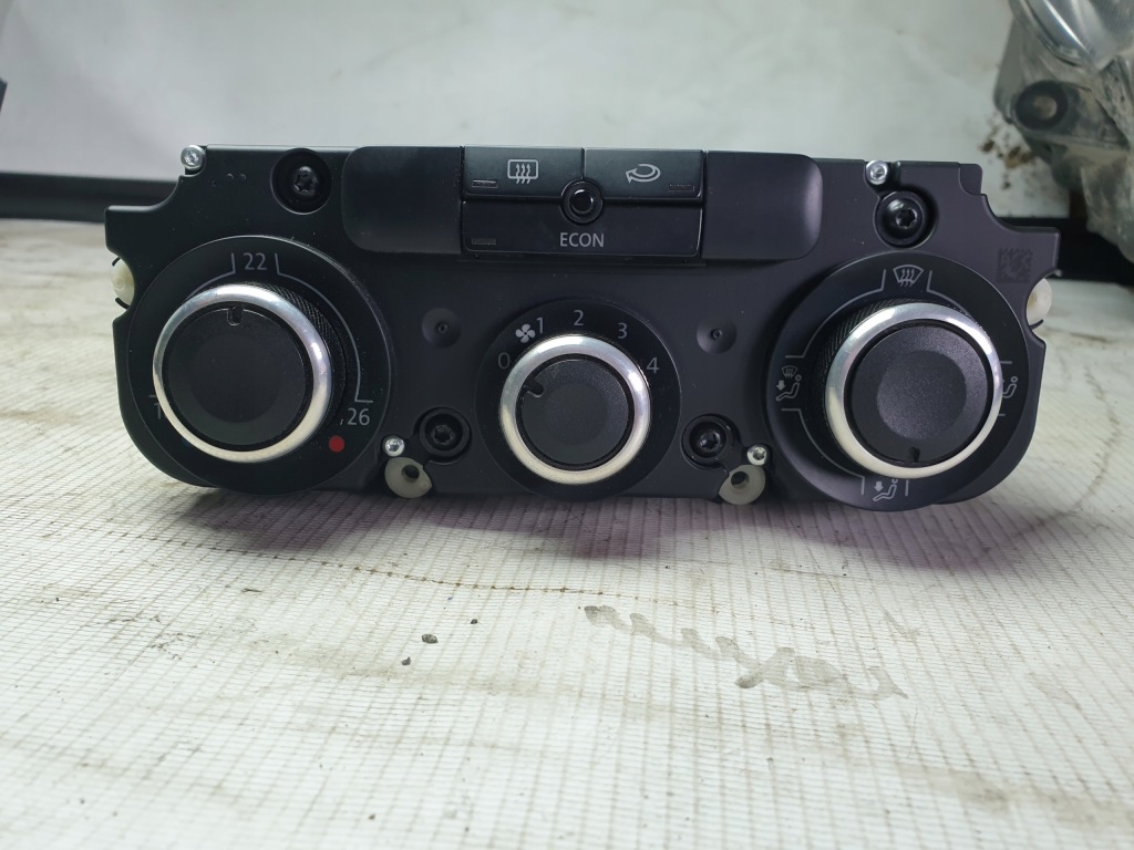 фото №1, Панель кондиционера vw golf plus v 5m1820045