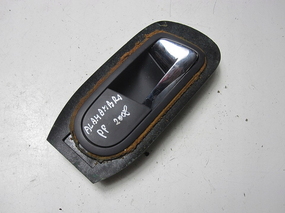 фото №3, Ручка внутренняя передняя правая seat alhambra 08r