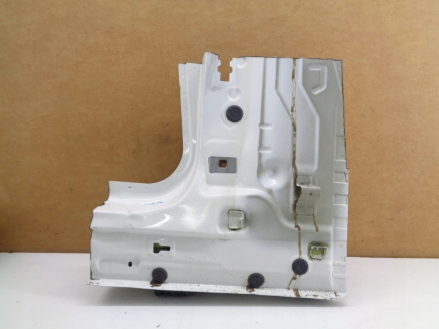 фото №1, Bmw 1 f21 поріг правий обшивка поріг