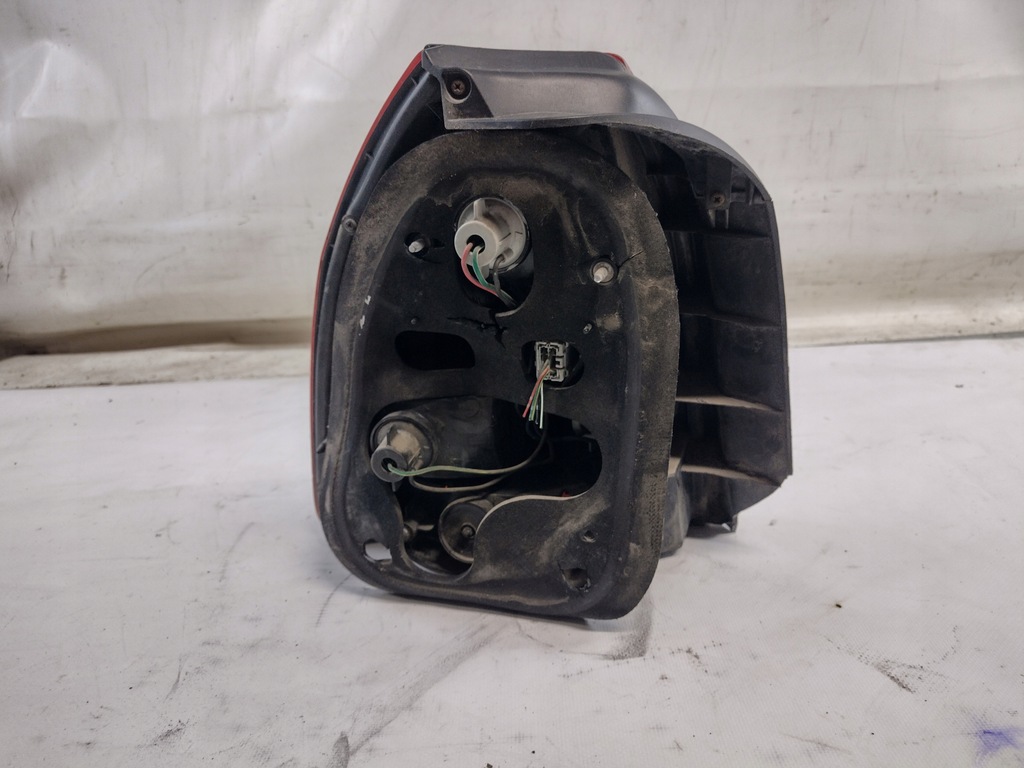 фото №12, Лампа правий задня honda civic vi 6 hb 3d