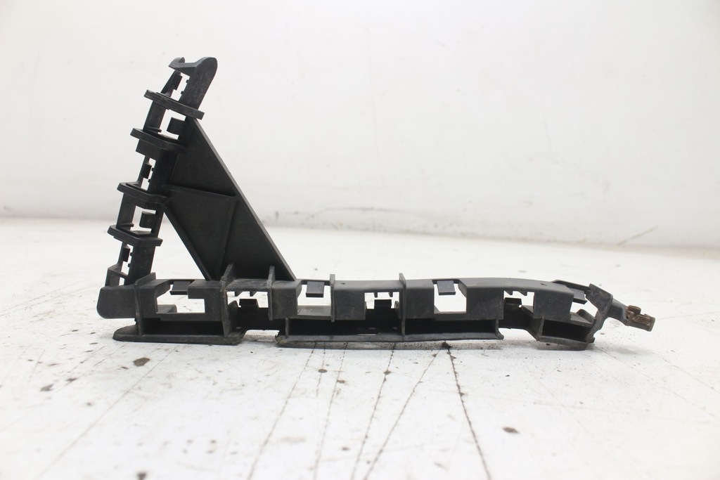 фото №8, Citroen c4 picasso i направляющая бампера правый перед 9653832780