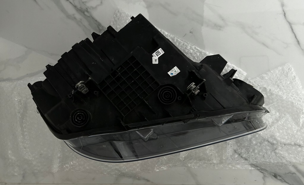 Bmw x1 f48 фара full led ліва 7495003-07 європа в Україні