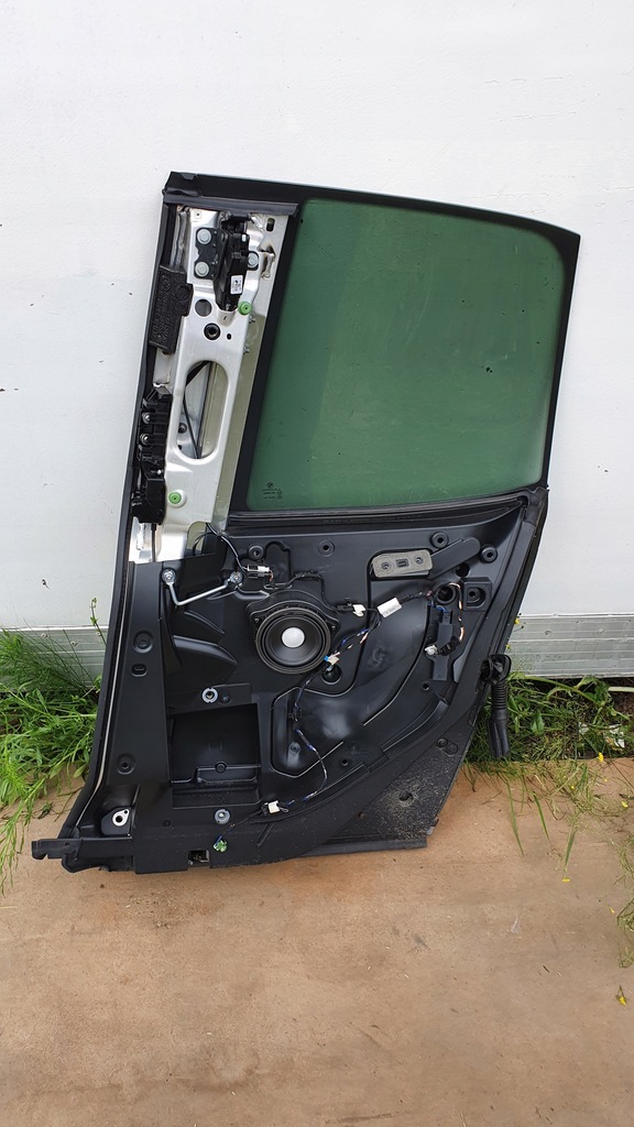 фото №5, Bmw i3 дверь правое задние