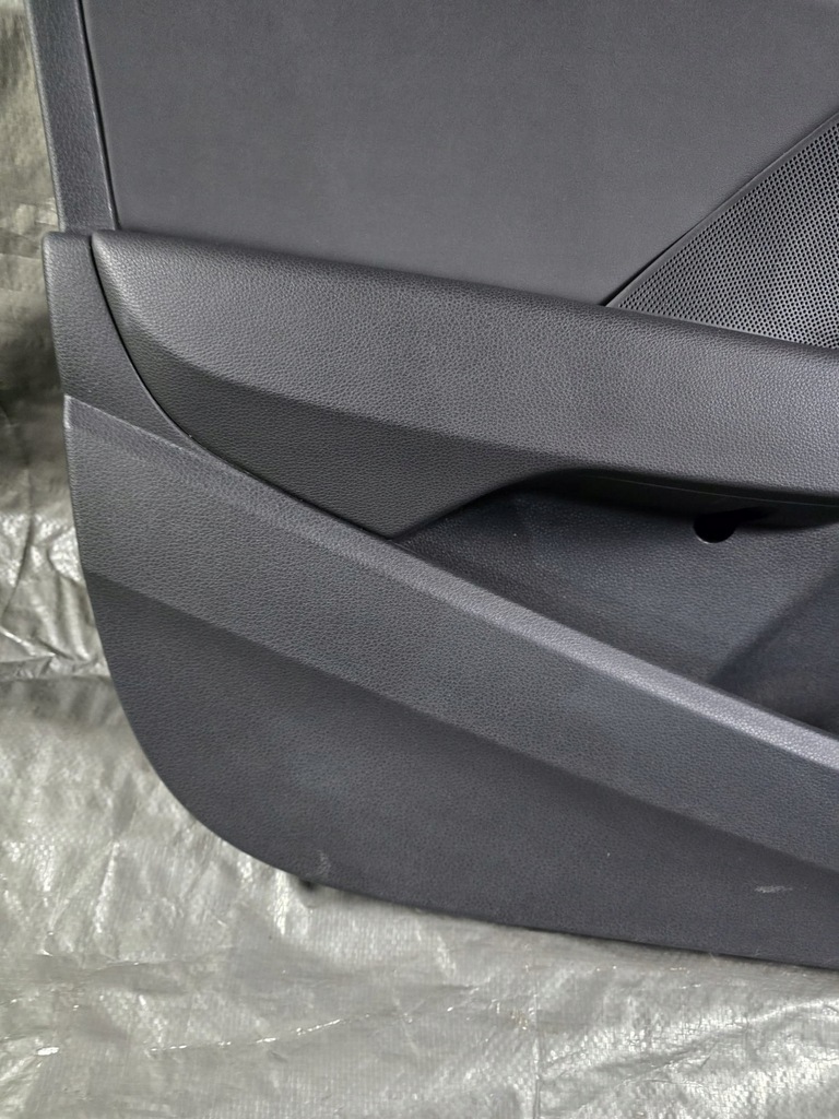 фото №9, Audi a3 s3 8v sline 2017 перед сторона ліва обшивки двері 8v4867105b