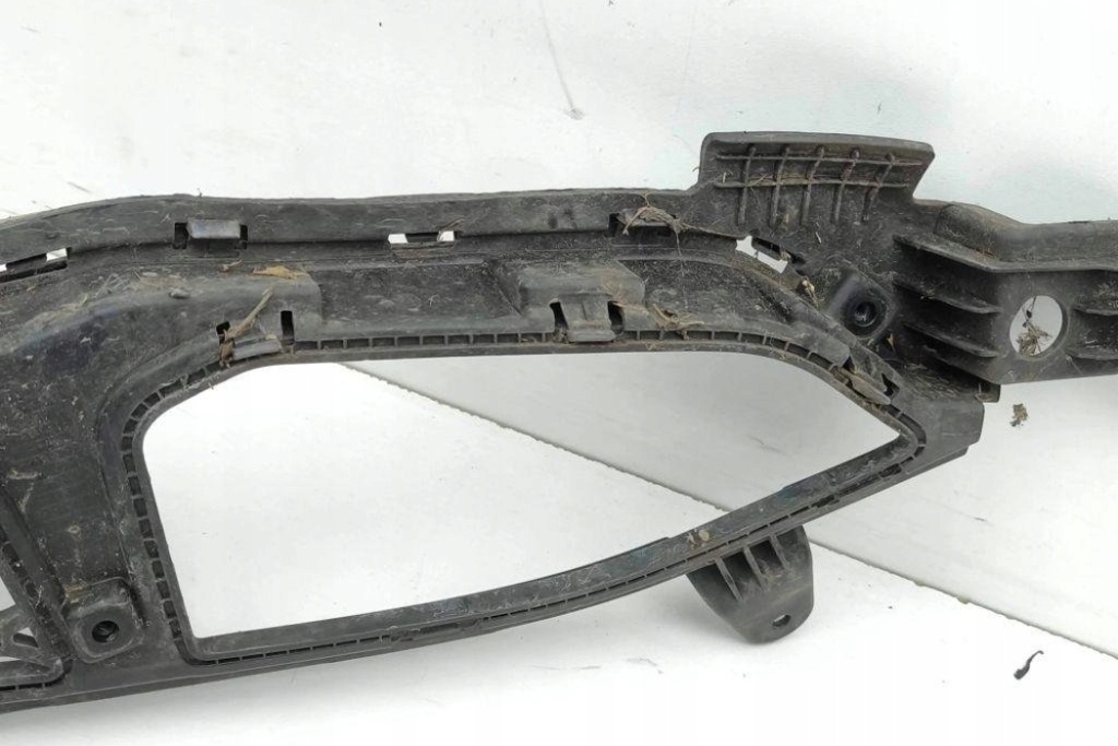 Решётка бампера средняя hyundai 86561j9010b 1.6l 2019 Доставка