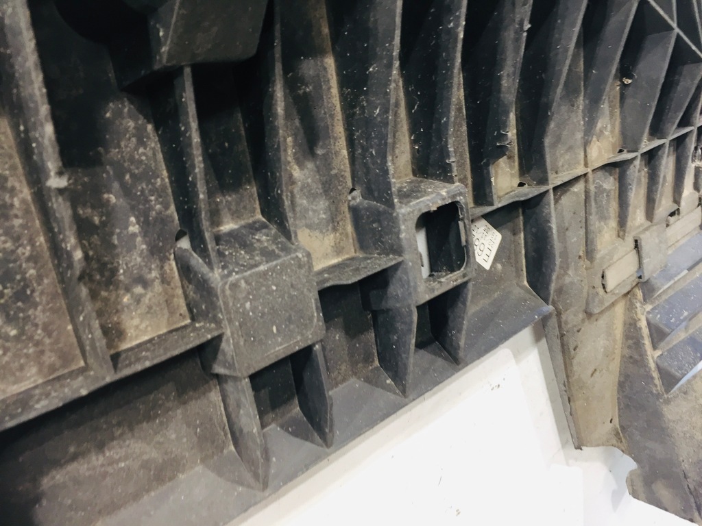 фото №8, Плита pod бампер peugeot 308 ii t9 #146