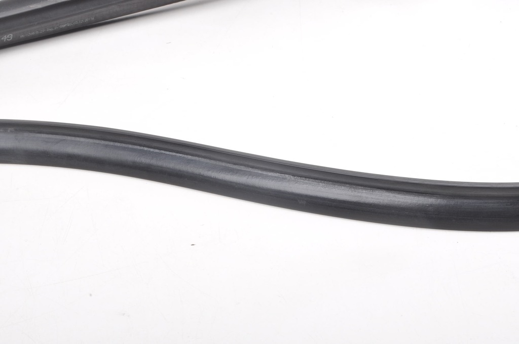 фото №10, Ferrari california 4.3 прокладка дверь правая 069989200