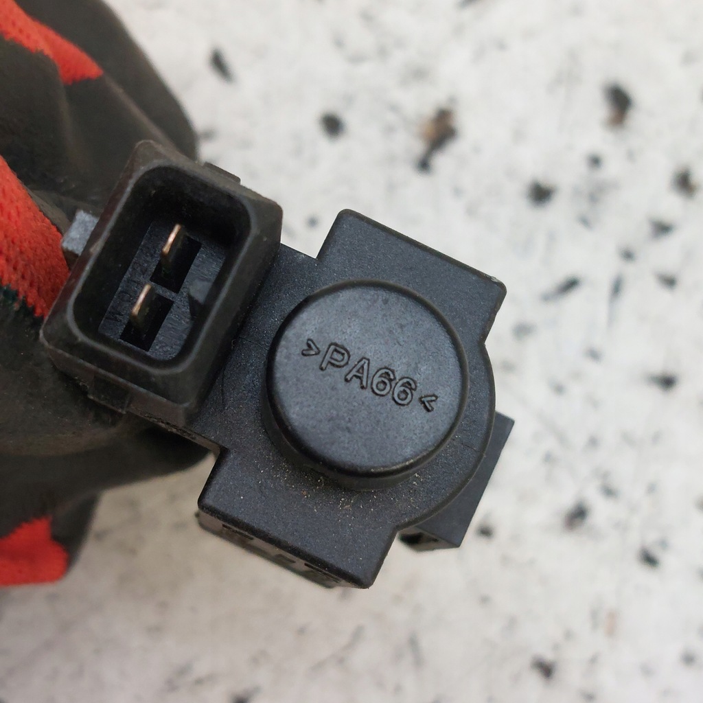 фото №7, Bmw 7 e65 електроклапан вакууму pierburg 7516375 7516376